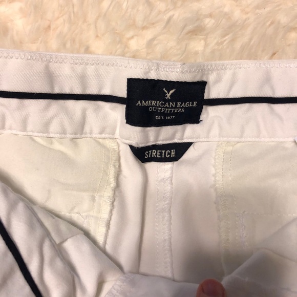 American Eagle White midi shorts size 0 - Picture 3 of 4